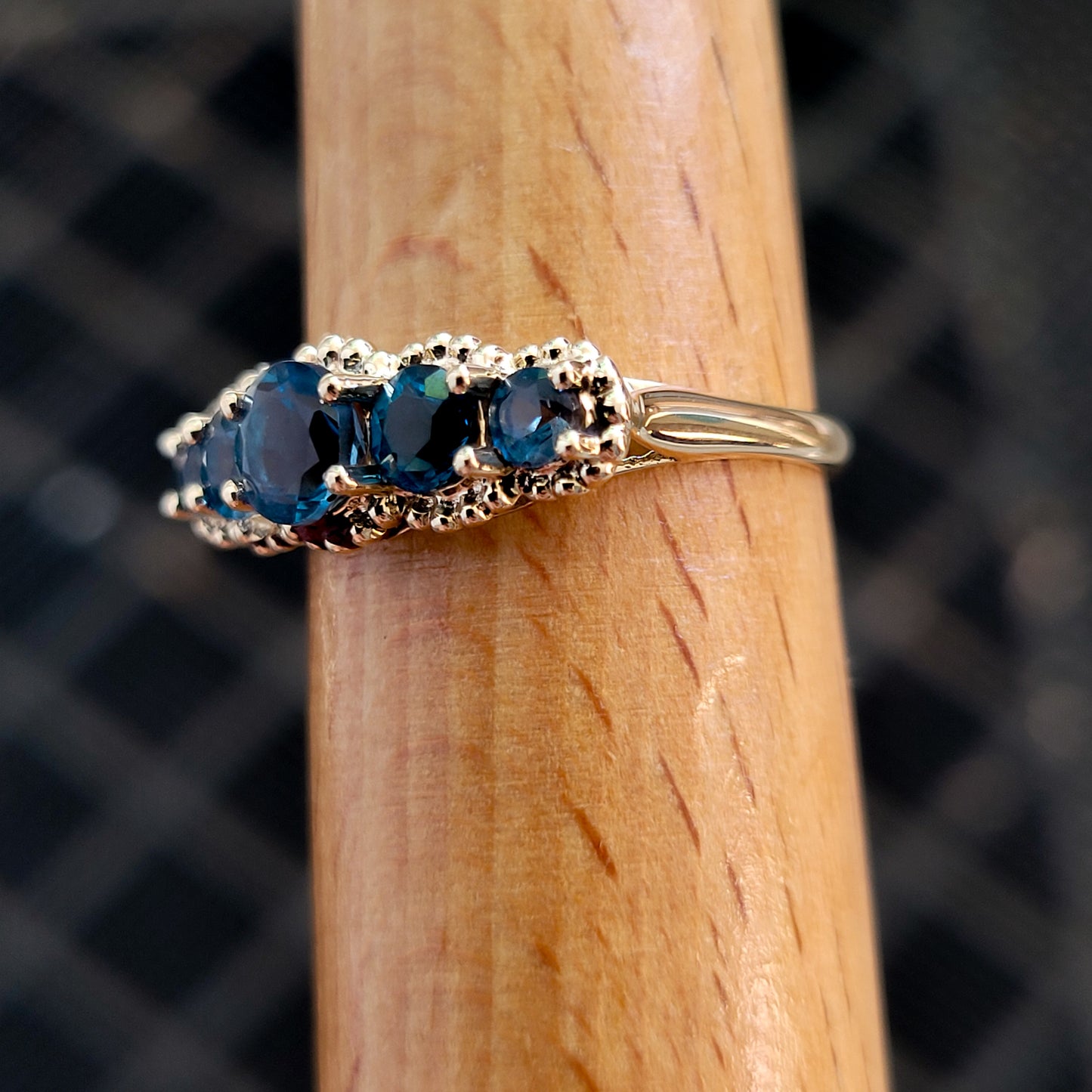 10K Yellow Gold London Blue topaz Ring Size 8 - Solid Gold!