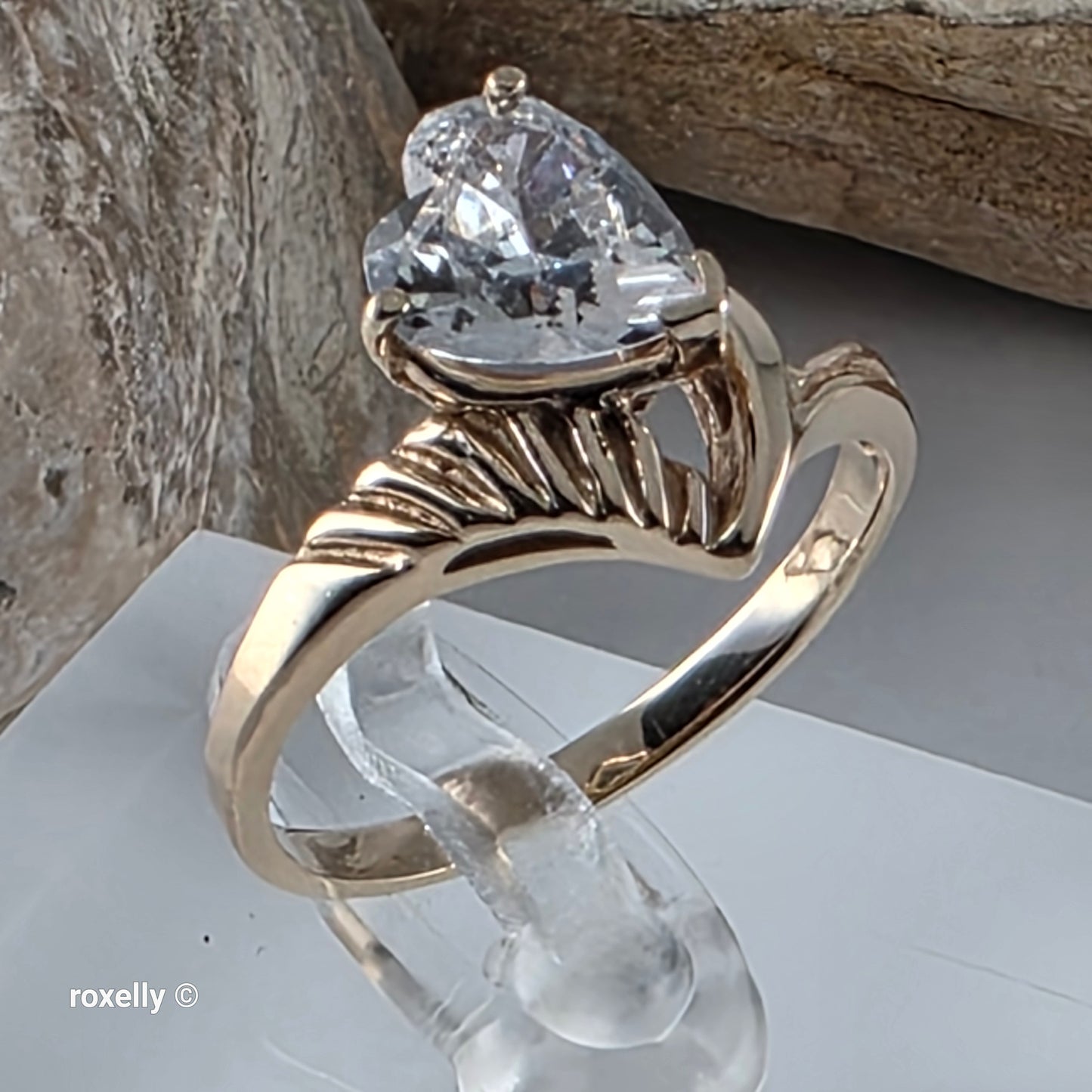 14K Yellow Gold Heart-Shaped Cubic Zirconia Ring Size 7.75, Solid Gold!