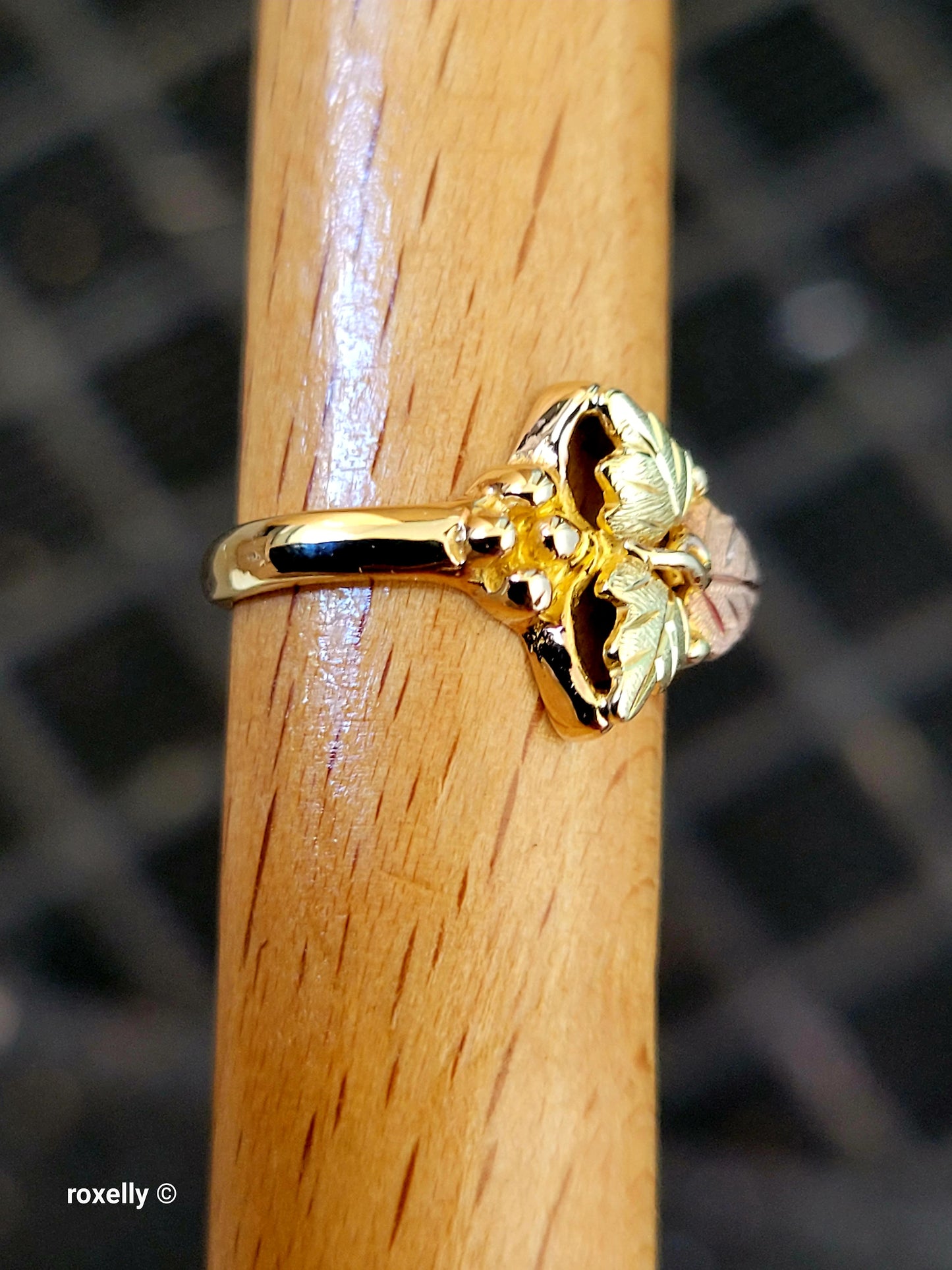 10K Yellow and Rose Gold Black Hills Leaves Ring Size 3, Solid Gold!