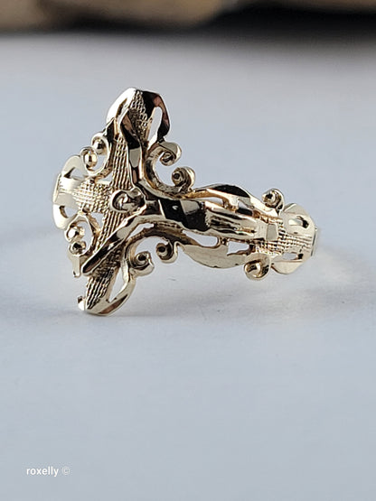 10K Yellow Gold Crucifix Design Ring, Size 6.75, Solid Gold