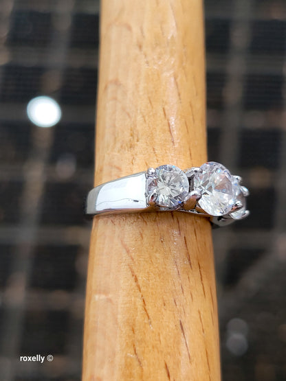 10K White Gold Cubic Zirconia Cocktail Ring Size 4.5, Solid Gold!