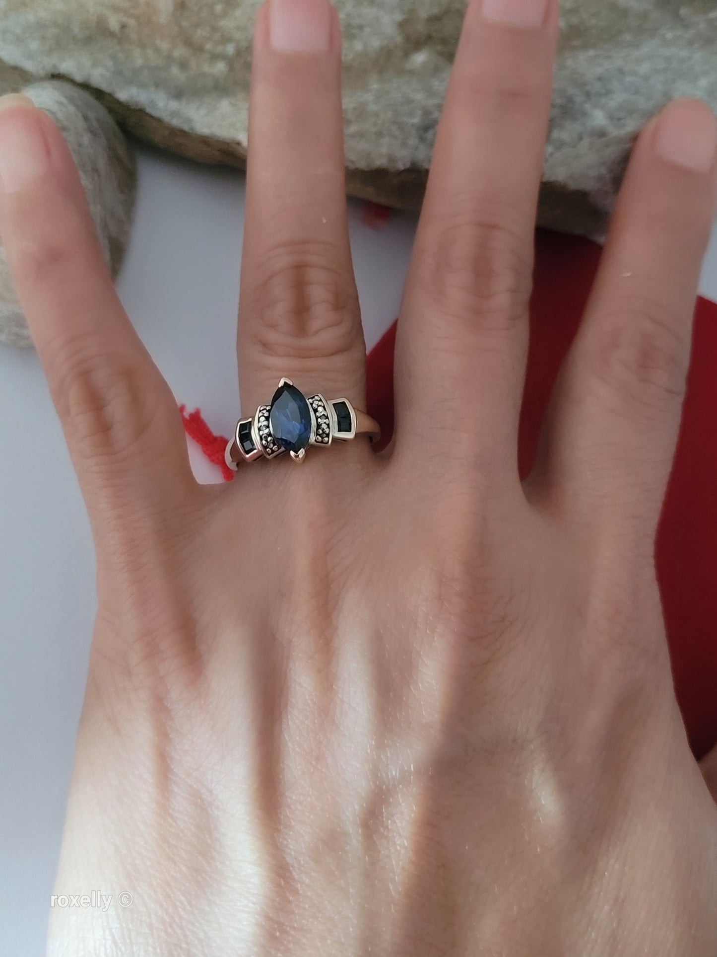 10K Yellow Gold Sapphire and Diamond Cocktail Ring Size 7.5, Solid Gold!
