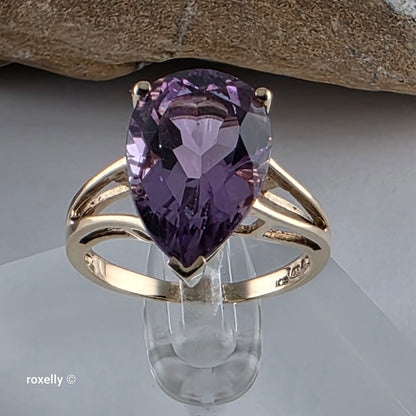 10K Yellow Gold Amethyst Gemstone Ring Size 6.75, Solid Gold!