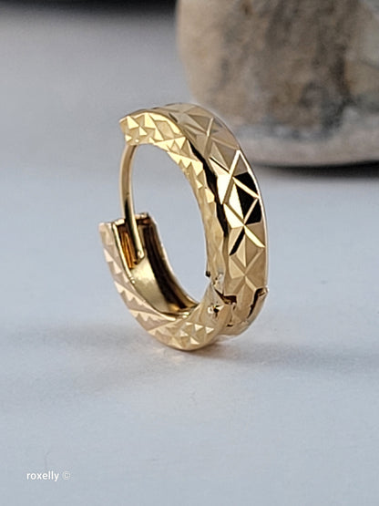 18K Solid Yellow Gold Diamond-Cut Small Single Italian Hoop / Cartilage Hoop
