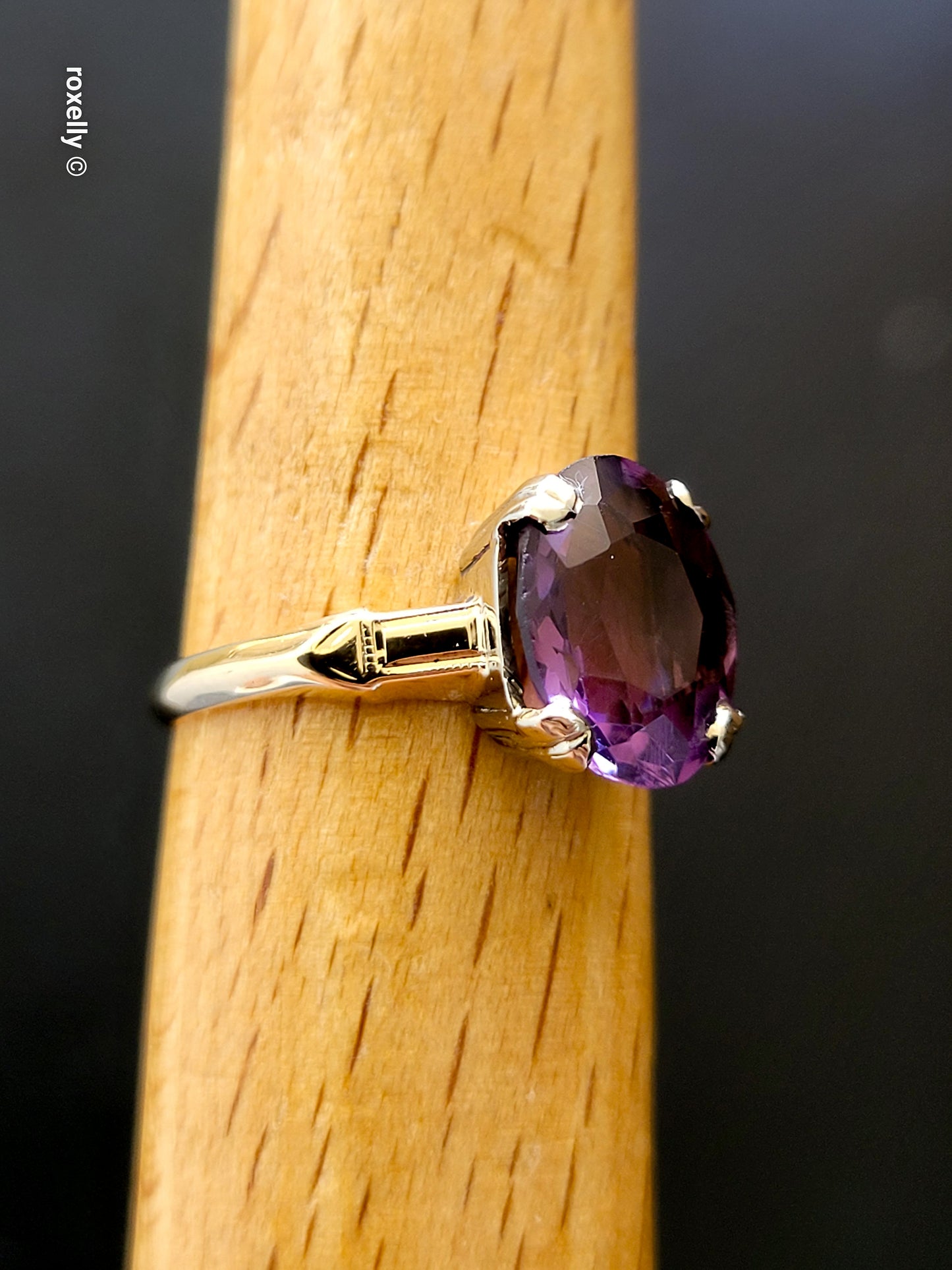 14K Yellow Gold Amethyst Gemstone Ring Size 6, Solid Gold