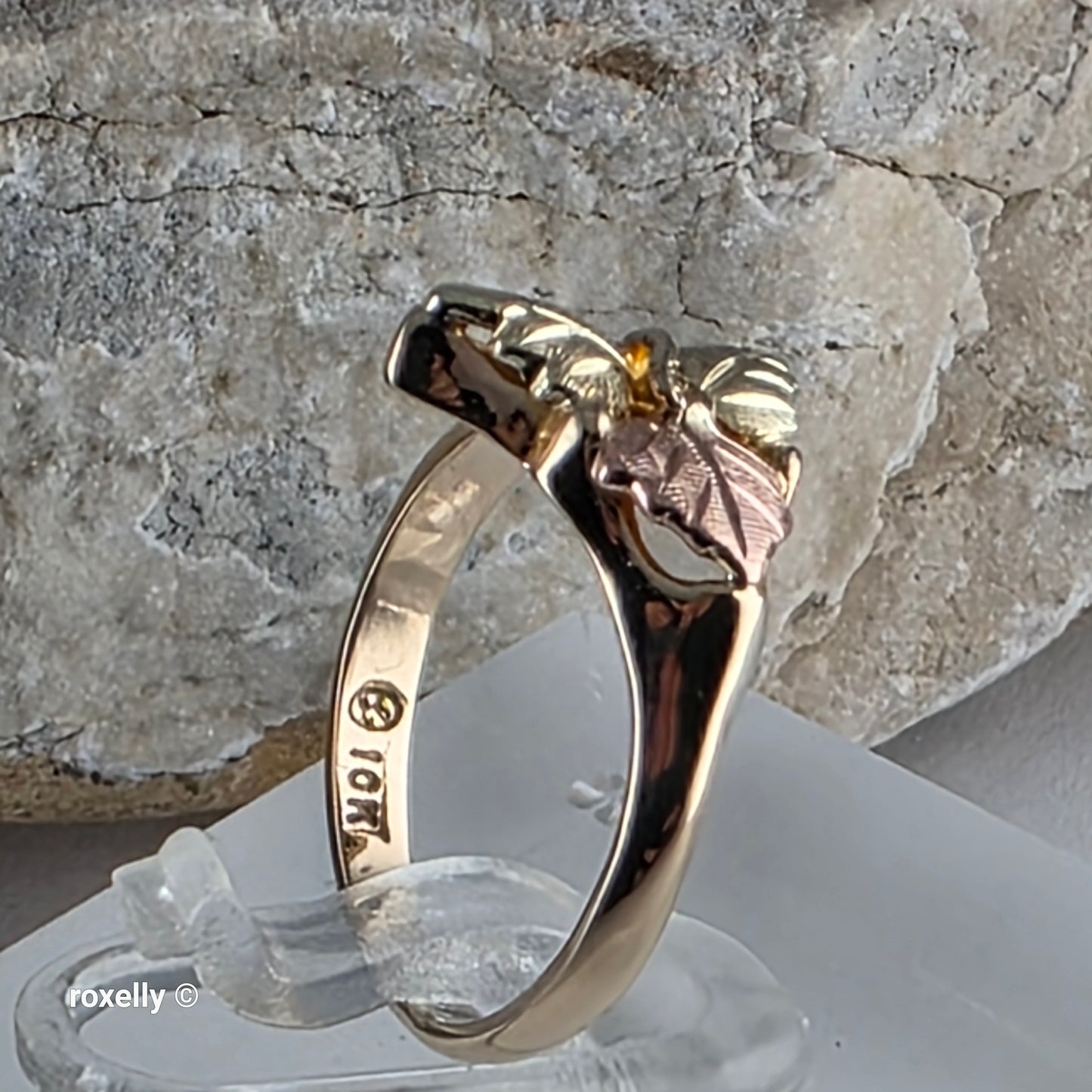 10K Yellow and Rose Gold Black Hills Leaves Ring Size 3, Solid Gold!