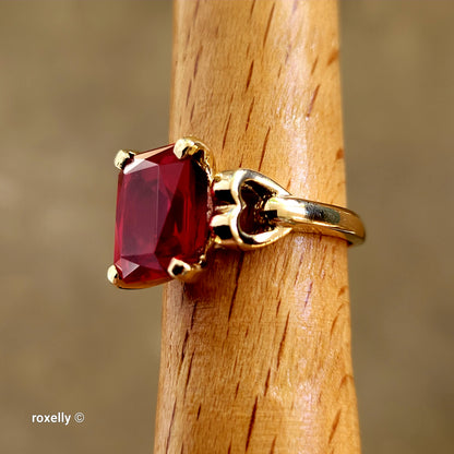 10K Yellow Gold Ruby Gemstone Ring Size 4.25 - Solid Gold!