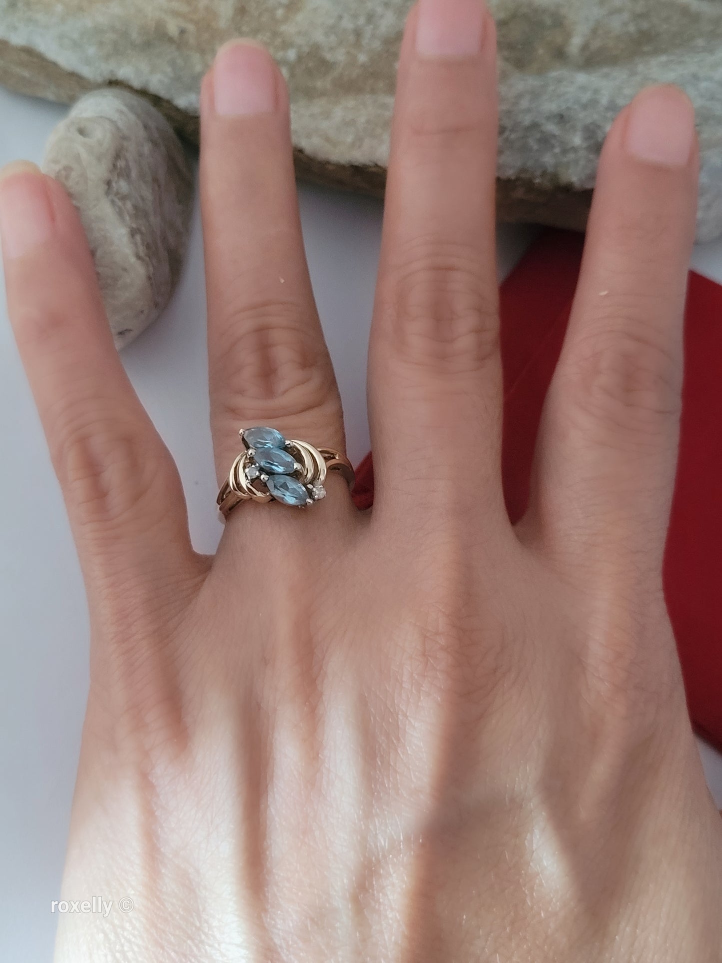 14K Yellow Gold Blue Topaz and Diamond Cocktail Ring Size 6, Solid Gold!