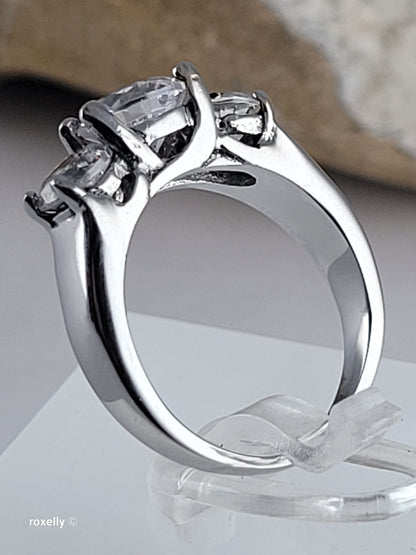10K White Gold Cubic Zirconia Cocktail Ring Size 4.5, Solid Gold!