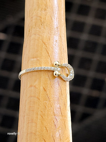 10K Yellow Gold Cubic Zirconia Horseshoe Dainty Ring Size 6.75, Solid Gold!