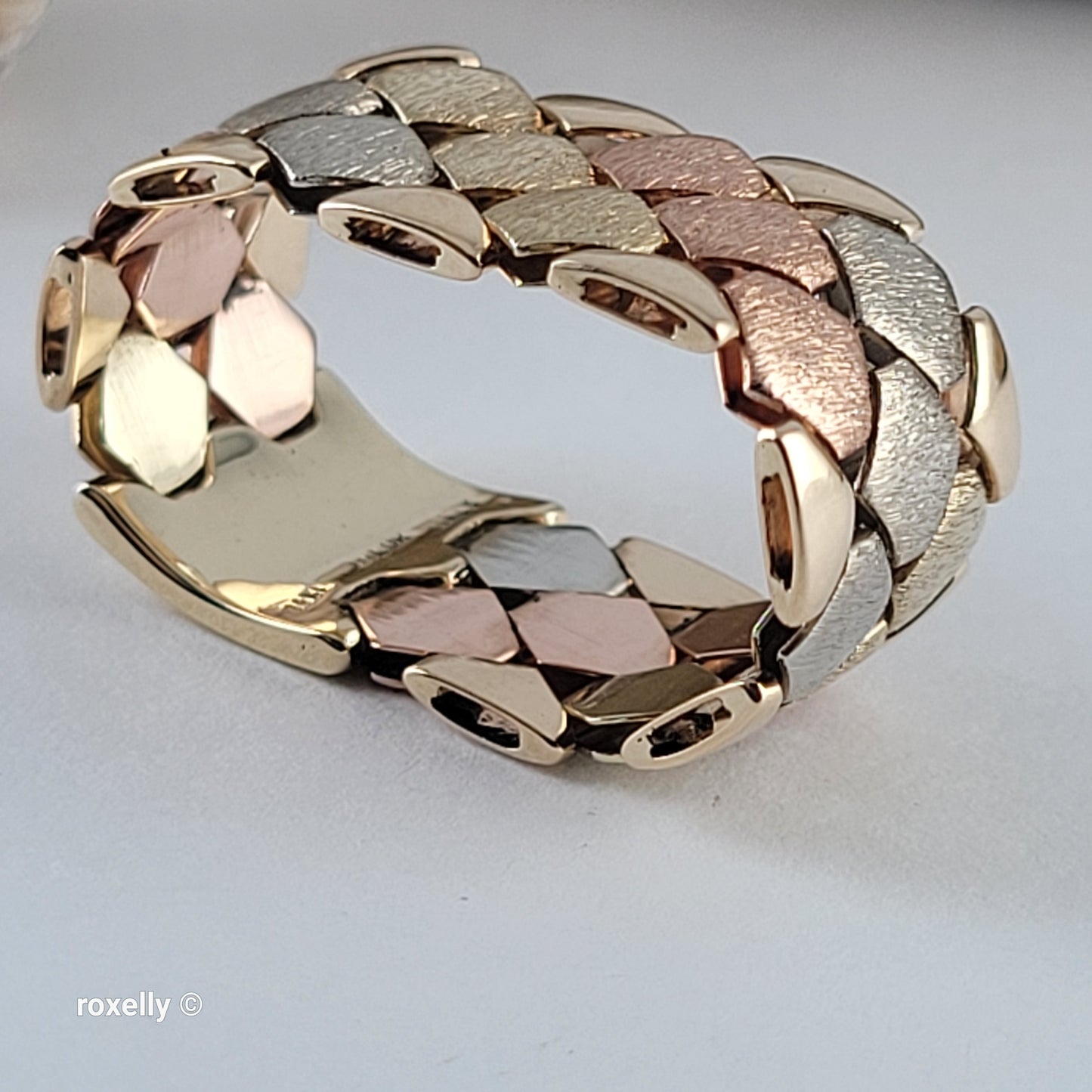14K Tri-Color Gold Satin Flexible Cigar Band Ring Size 9 – Made in Italy!