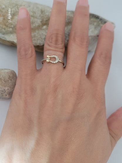 10K Yellow Gold Cubic Zirconia Horseshoe Dainty Ring Size 6.75, Solid Gold!