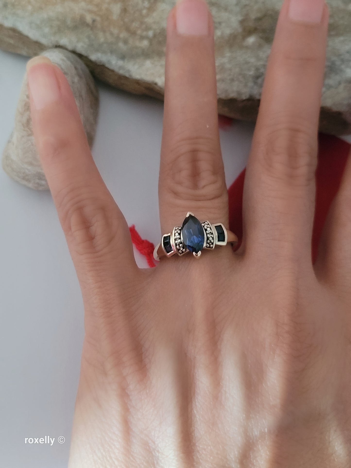 10K Yellow Gold Sapphire and Diamond Cocktail Ring Size 7.5, Solid Gold!