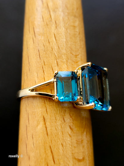10K Yellow Gold London Blue Topaz Cocktail Ring Size 6.75, Solid Gold