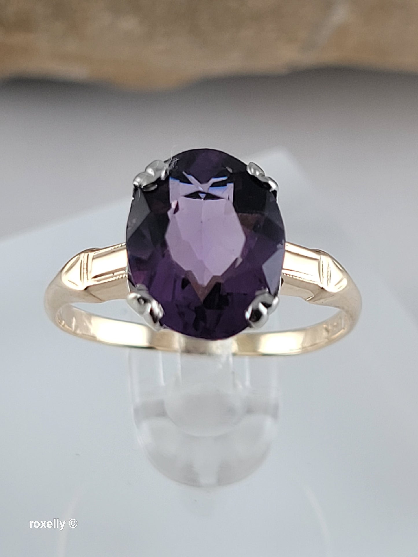 14K Yellow Gold Amethyst Gemstone Ring Size 6, Solid Gold