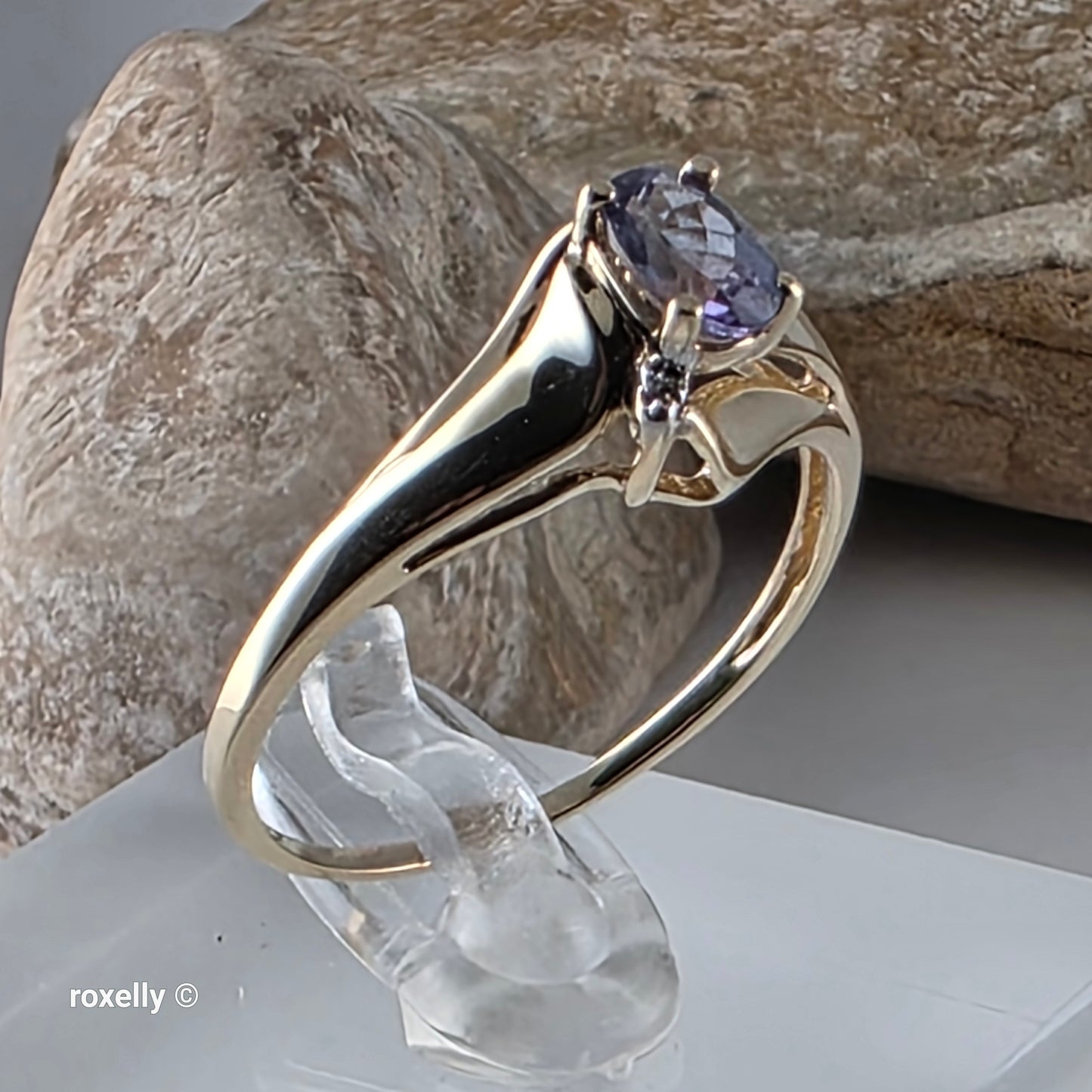10K Yellow Gold Tanzanite and Diamond Ring Size 9.25, Solid Gold!