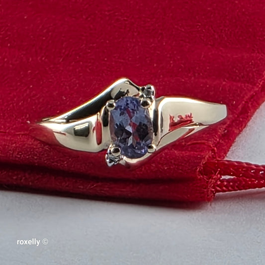 10K Yellow Gold Tanzanite and Diamond Ring Size 9.25, Solid Gold!