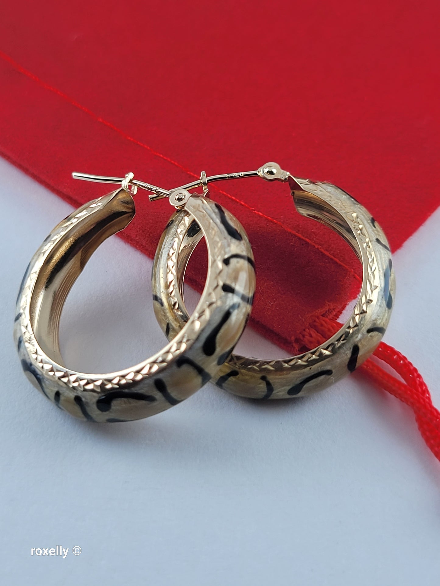 14K Yellow Gold Clasp Enamel Leopard and Diamond-Cut Hoop Earrings, Solid Gold!
